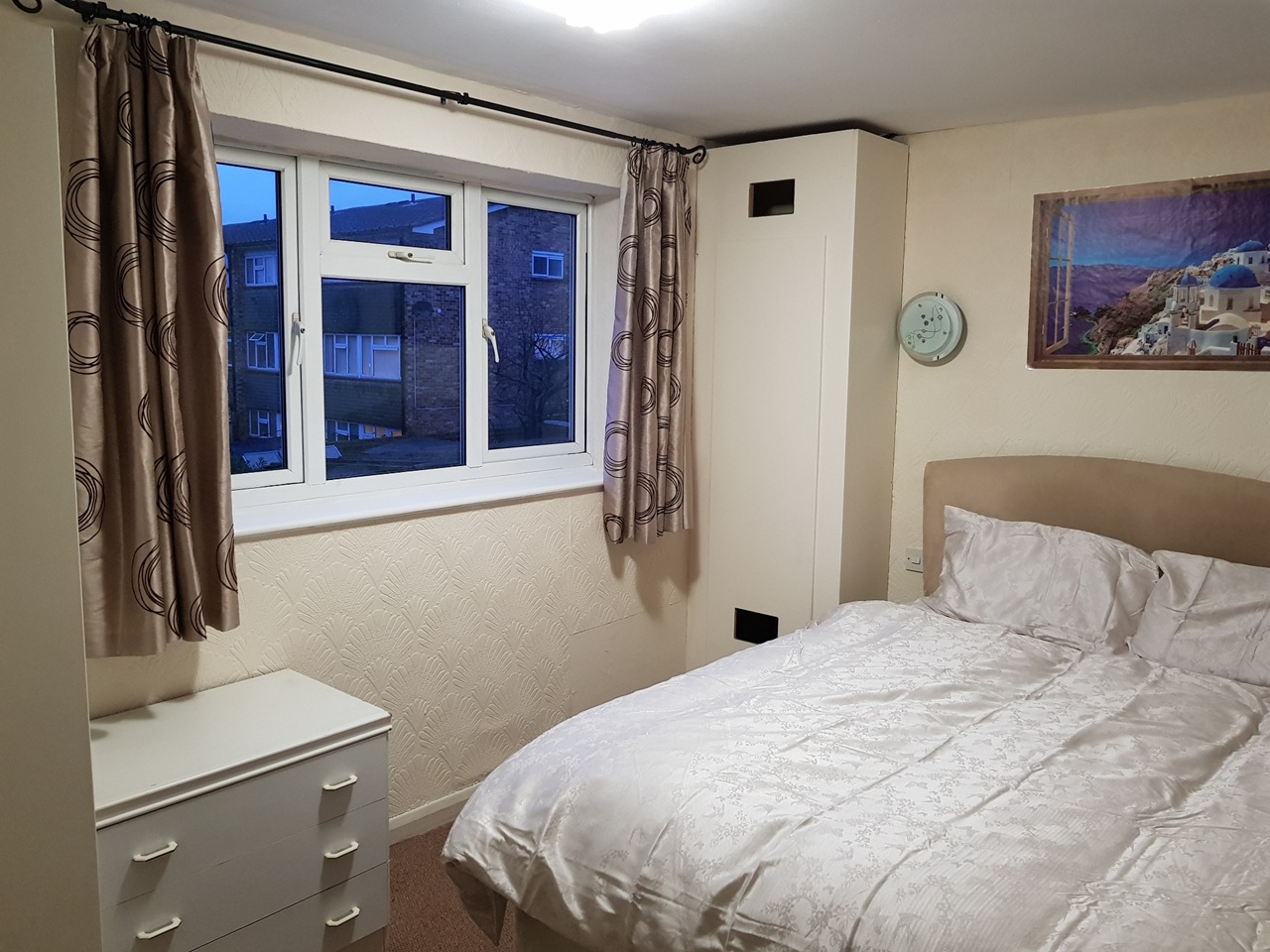 West Drayton - Room in a Shared House, Keats Way, UB7 - To Rent Now for ...