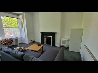 1 Bed Flat, Princes Avenue, HU5