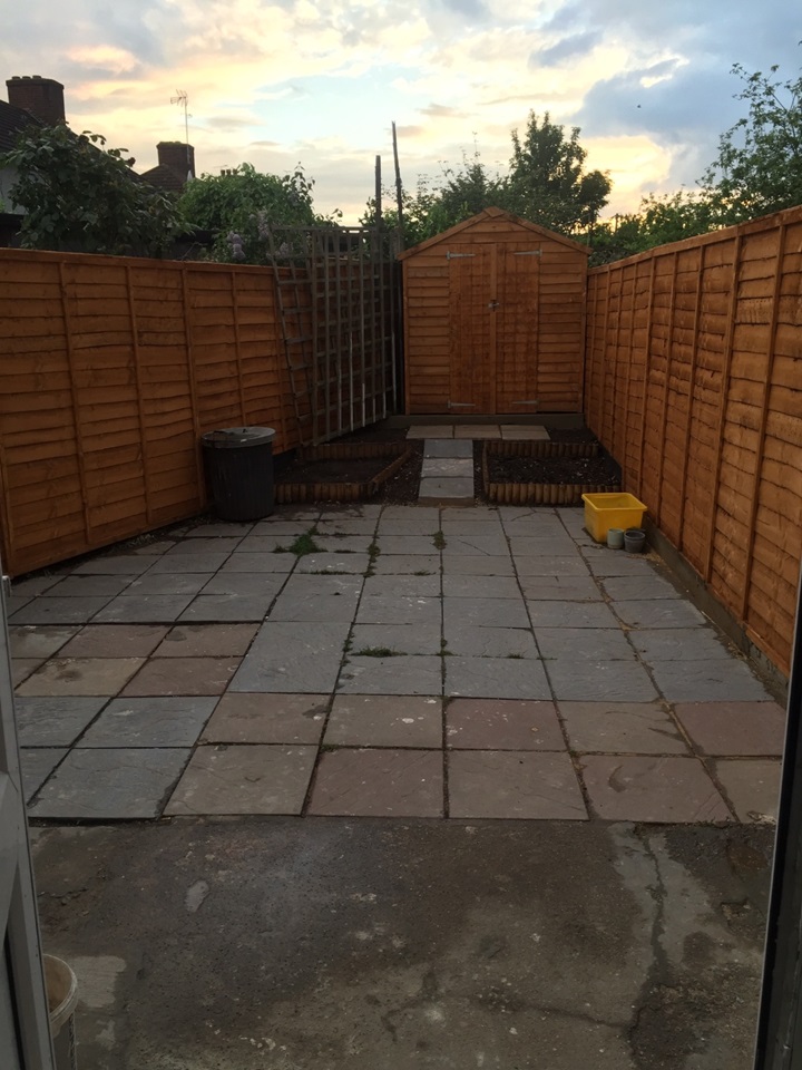 Dagenham 2 Bed Terraced House, Elstow Road, RM9 To Rent Now for £