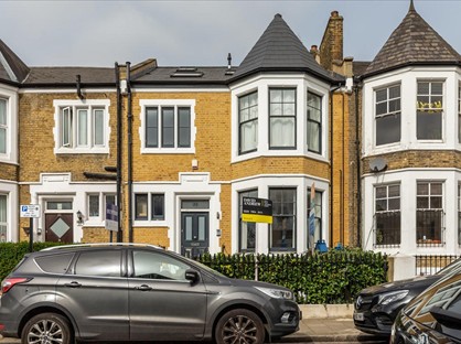 2 Bed Flat, Kyverdale Road, N16