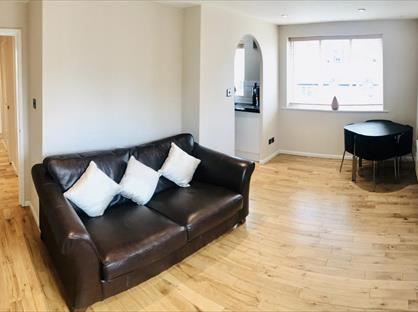 1 Bed Flat, John Maurice Close, SE17