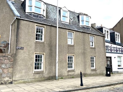 3 Bed Flat, Spital, AB24