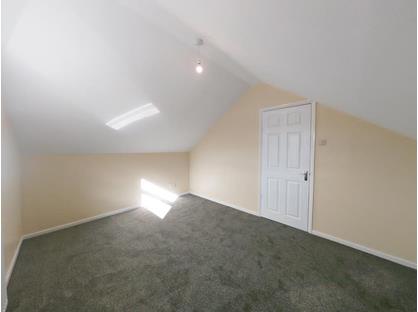 2 Bed Flat, Vicarage Hill, MK45