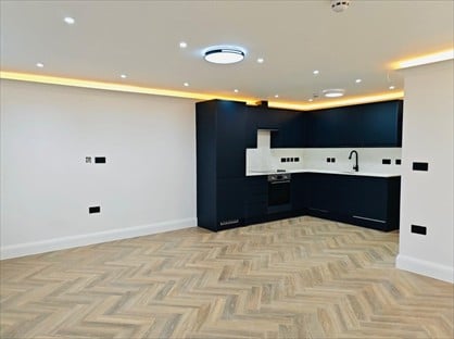 Studio Flat, Church Road, W3