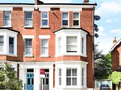 2 Bed Flat, Thorney Hedge Road, W4