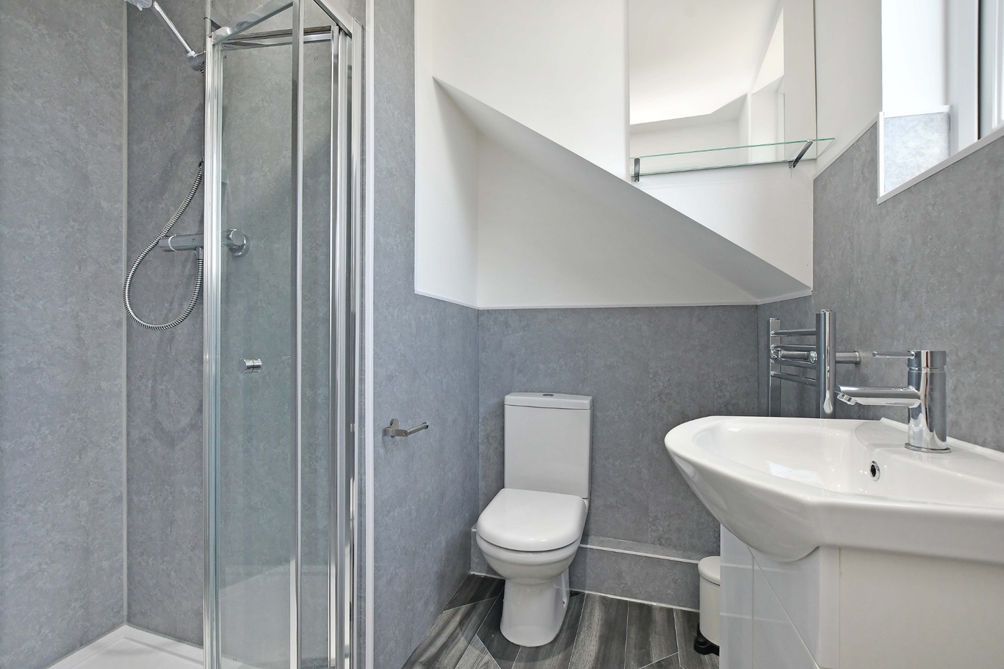 Additional image 7 of Room in a Shared House, City Road, S2, N1 7GU