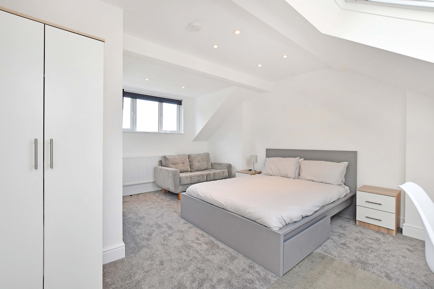 Room in a Shared House, City Road, S2, N1 7GU