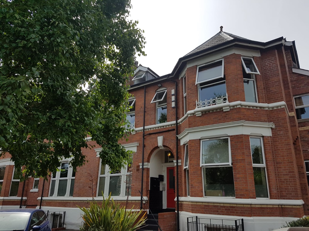 2 Bed Flat, Whitelow Road, M21, N1 7GU