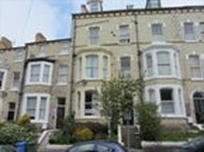 1 Bed Flat, Royal Avenue, YO11