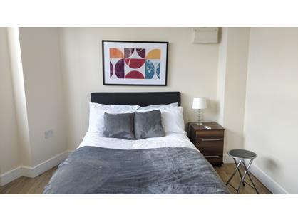 Studio Flat, Studio 4E, ST1