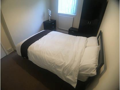 Room in a Shared House, Curlew Grove, WA3