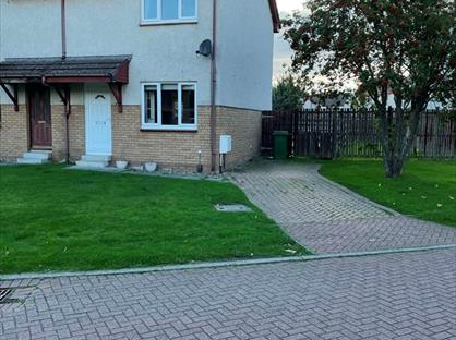 2 Bed Semi-Detached House, Moor Park Crescent, KA9