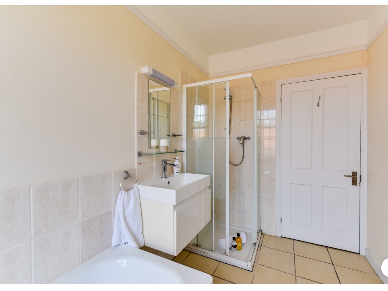 Additional image 7 of 1 Bed Flat, Turner Street, E1, N1 7GU