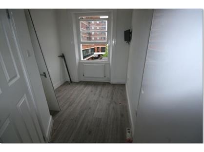 Studio Flat, Moreton Street Sw1v New Double Studi, SW1V