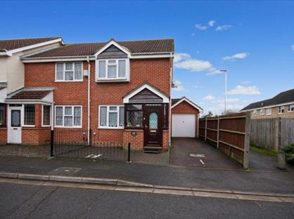 2 Bed End Terrace, Wilstone Close, UB4