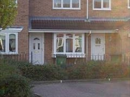 2 Bed Terraced House, Silvermere Drive, NE40