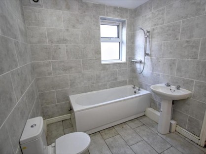 1 Bed Flat, Victoria Road, DL1