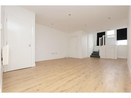 2 Bed Flat, Brick Lane, EN3