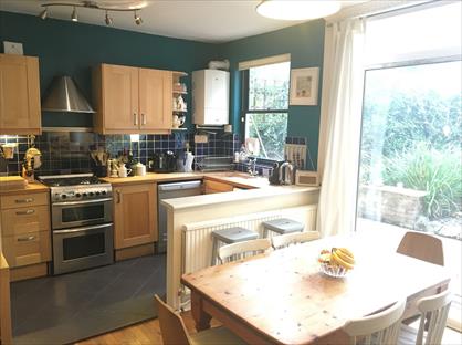 1 Bed Flat, Adie Road, W6