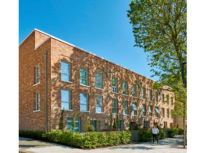 4 Bed Terraced House, Bollo Bridge Road, W3