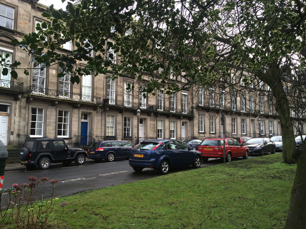 2 Bed Flat, Clarendon Crescent, EH4 photo 2