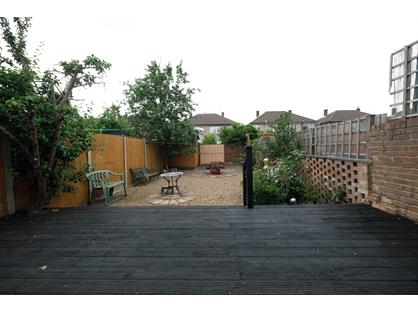 2 Bed Semi-Detached House, Vernon Avenue, EN3