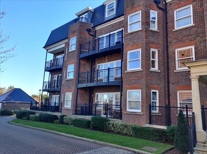 2 Bed Flat, Matha Court, BR1