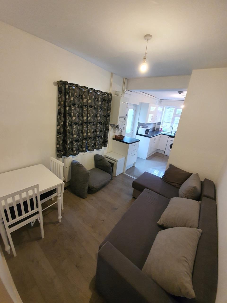 Additional image 7 of Room in a Shared House, Filbert Street East, LE2, N1 7GU