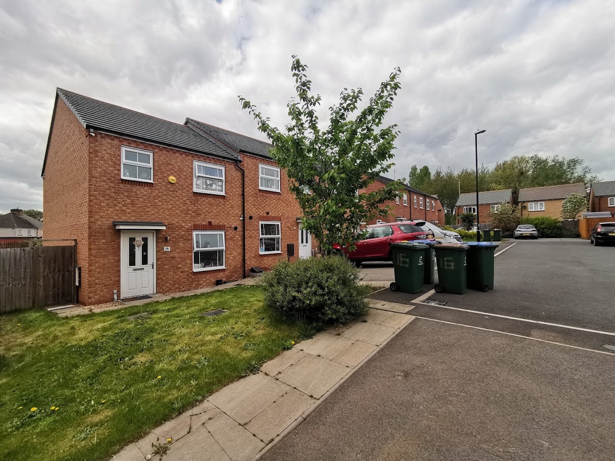 Coventry 3 Bed SemiDetached House, Maplin Close, CV4 To Rent Now