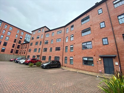2 Bed Flat, West Point, DE1