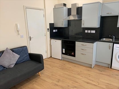 1 Bed Flat, North Parade, SY23