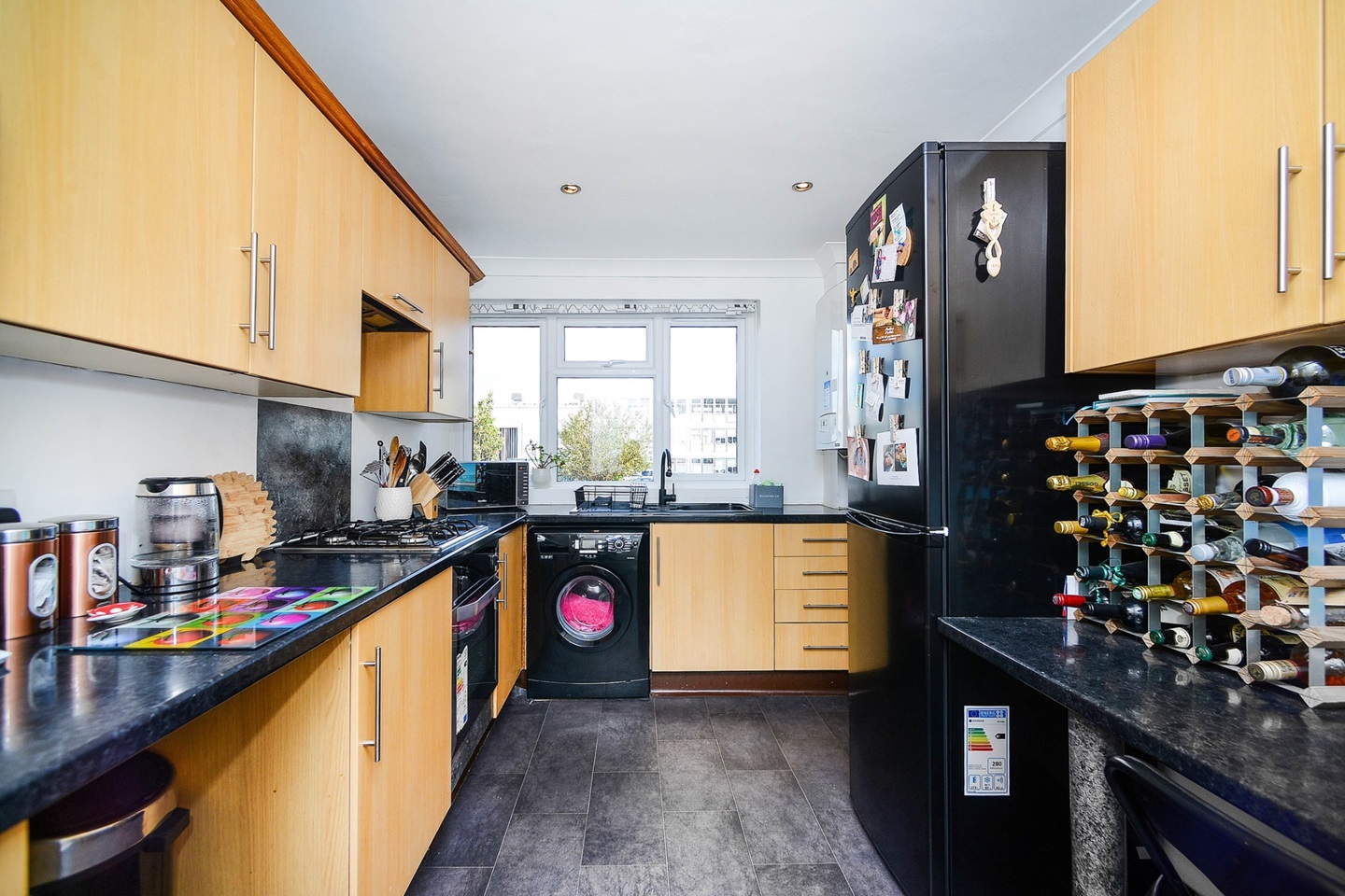 2 Bed Flat, Ellen Street, BN3 photo 5