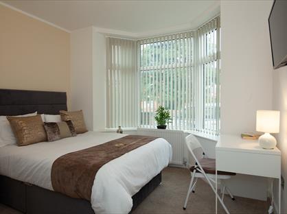 Room in a Shared House, Castle Street, SK3