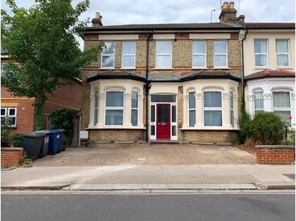 4 Bed Semi-Detached House, Station Road, N3