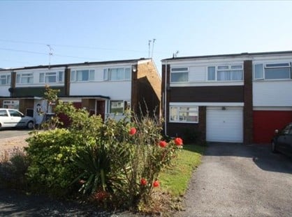 3 Bed Semi-Detached House, Bridgewater Drive, CH3