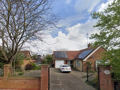 3 Bed Bungalow, Post Office Road, CM1