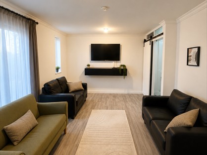 4 Bed Terraced House, Springfield, MK6
