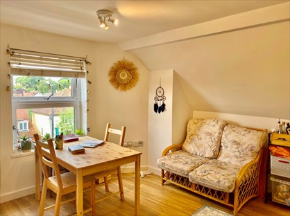 Studio Flat, Victoria House, SL6