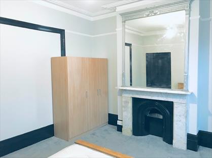 2 Bed Flat, Russell Street, RG1