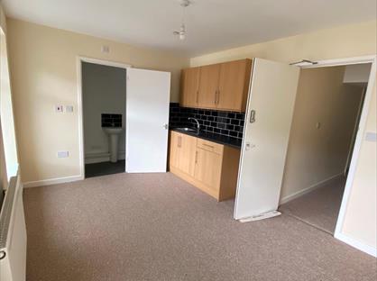 Room in a Shared House, Scranton Villas, CF39