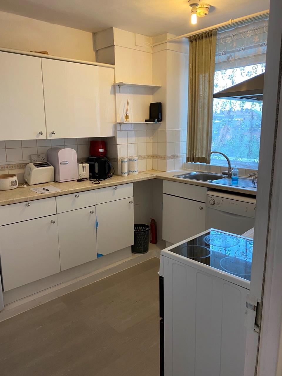 Additional image 2 of Room in a Shared Flat, Collier Street, N1, N1 7GU