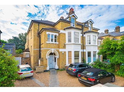 2 Bed Flat, Earlsfield Road, SW18
