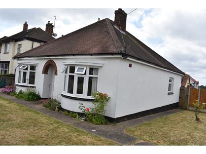 2 Bed Bungalow, Hillside Road, CM0