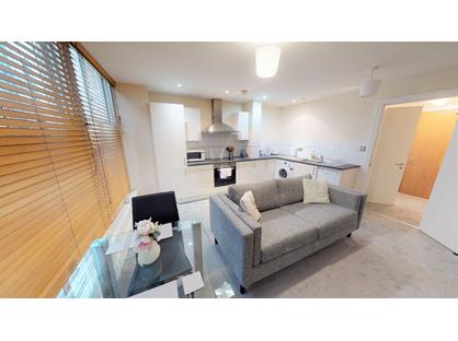 1 Bed Flat, Temple Lane, L2