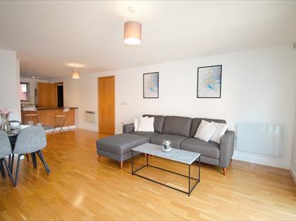 2 Bed Flat, Duke Street, L1