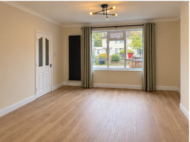 3 Bed Semi-Detached House, Birdwood Road, CB1