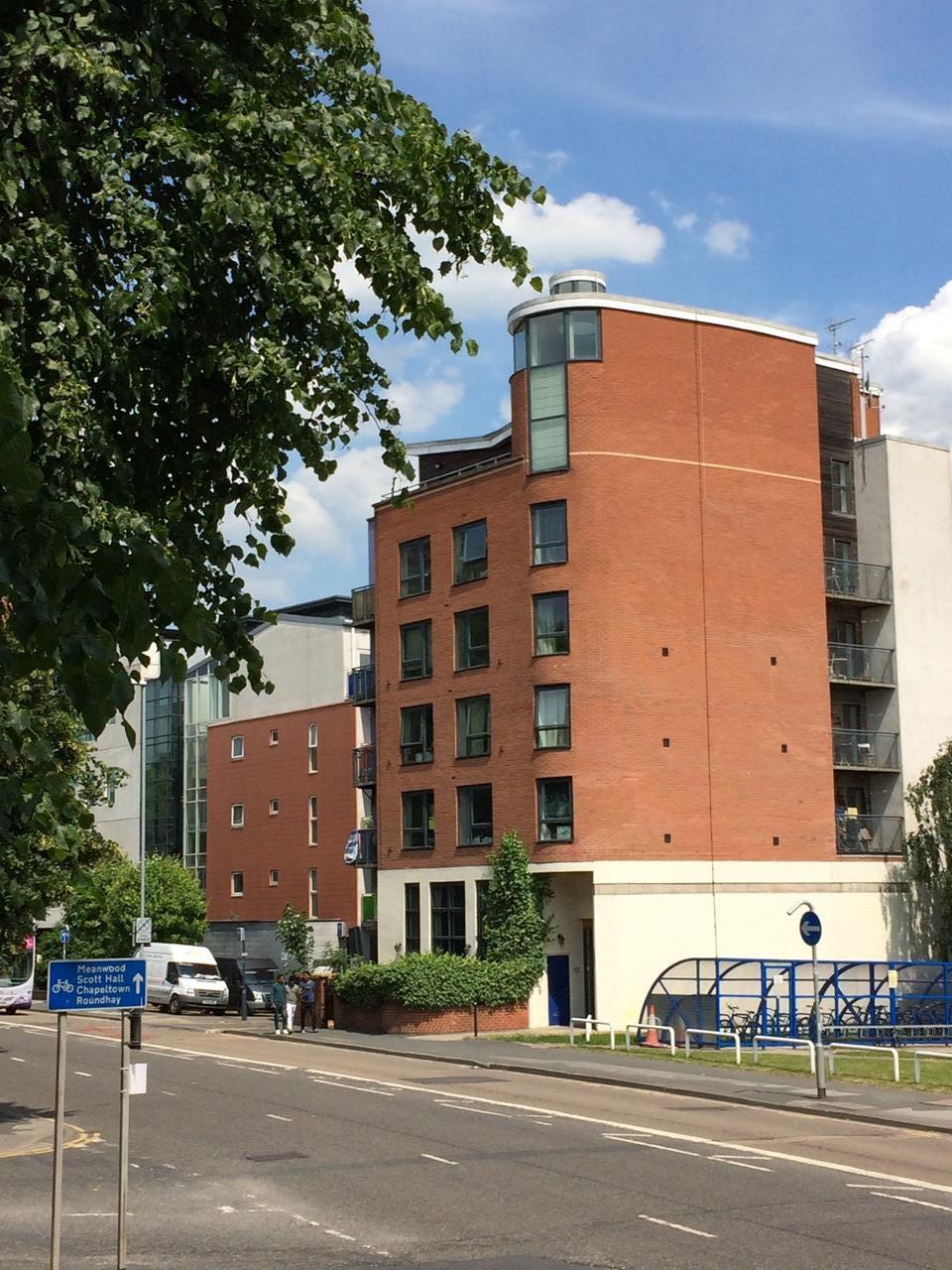 2 Bed Flat, North Point, LS2