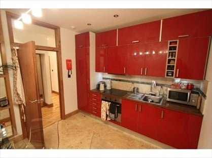 3 Bed Flat, Edinburgh, EH1