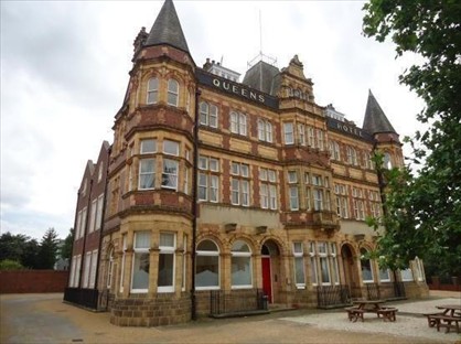 1 Bed Flat, Front Street, WF8