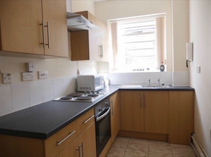 4 Bed Terraced House, Gregory Boulevard, NG7